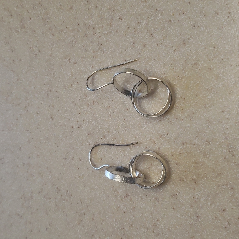 Silver Round Shaped Medium Chain Link Earrings, 3 Hoops, GUC